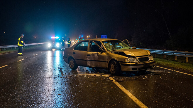 2 accidents sur la D939 à Campagne-lès-Hesdin, la circulation est totalement interrompue. 