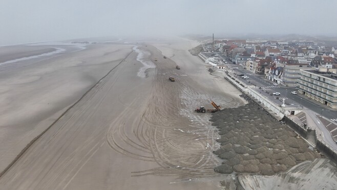 La plage de Merlimont a été rechargée en sable 