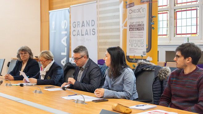 À Calais, un millier de salariés peuvent désormais bénéficier d’une navette gratuite pour aller travailler…