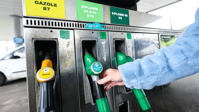 Carburant : une aide de 50 euros arrive pour les automobilistes qui roulent beaucoup