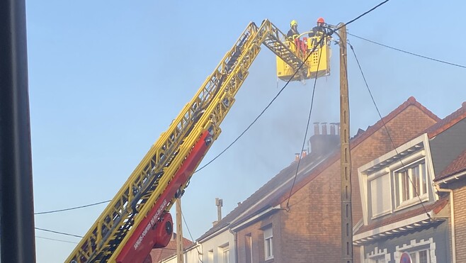 Calais : un incendie se déclare dans une maison rue Rembrandt, un homme légèrement intoxiqué par les fumées