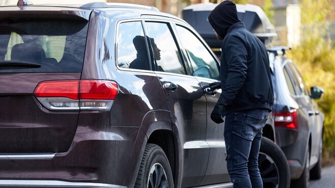 Escalles : 11 véhicules fracturés en pleine matinée, deux suspects interpellés à Coquelles