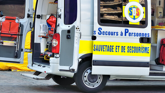 Nord : une adolescente de 17 ans meurt écrasée par un camion lors des célébrations de la victoire des Bleus