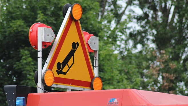 Dennebroeucq : un jeune homme de 20 ans grièvement blessé dans un accident entre un poids lourd et un scooter