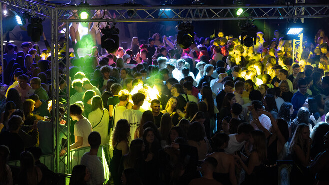 Soirée d'intégration des étudiants : à Boulogne, le palais des sports Damrémont va se muer en discothèque géante ! 