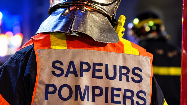 Audomarois : un important incendie dans un bâtiment agricole, 22 pompiers mobilisés