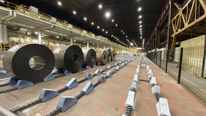 ArcelorMittal confirme son calendrier d’investissement de 1,8 milliard d’euros dans l’acier décarboné !