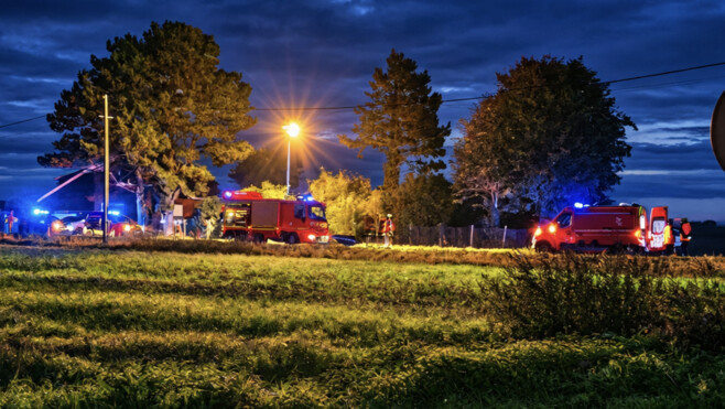 Bourbourg : une voiture termine dans un fossé, la D217 bloquée ce vendredi matin