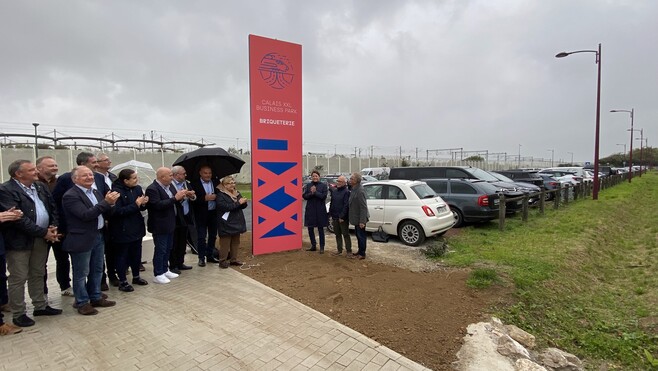 À Fréthun, autour du nouveau parking de la gare, sept hectares restent disponibles pour les entreprises.