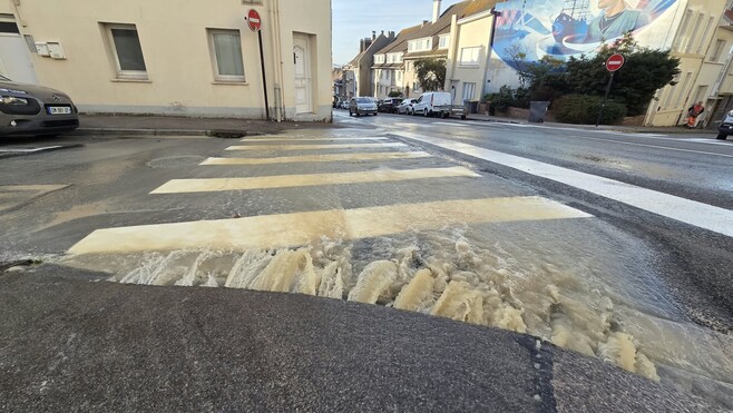 Plus d’un milliard de litres d’eau perdus en un an dans le Boulonnais, Veolia renforce la lutte contre les fuites