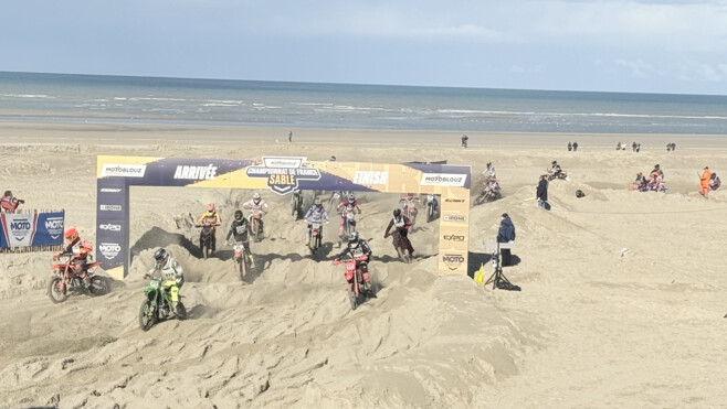Beach-Cross de Berck : Kellett et Genot remportent les premières demi-finales, la grande finale motos à 16h30 !