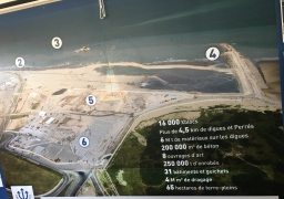 VIDEO: Voila à quoi ressemble le chantier Calais port 2015
