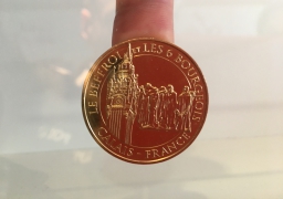 5000 pièces à l'effigie de Calais ont été frappées.