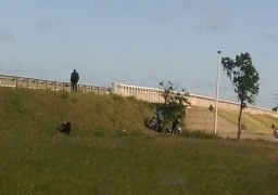 Migrants : nouveaux barrages érigés cette nuit sur la rocade de Calais 