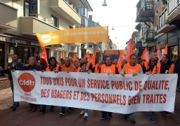 Manifestation: au Touquet, le cortège n'a pas pu passer devant la villa du Président