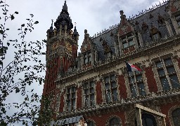 Trafic et stationnement perturbés à Calais en raison de la venue du Président