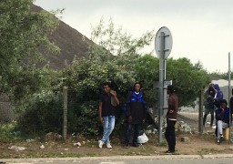 Calais : de nouveaux barrages érigés par des migrants cette nuit sur la rocade 