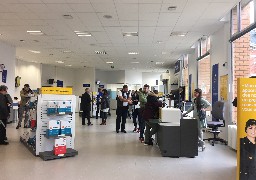 Bureau dernière génération à la Poste Calais-théâtre