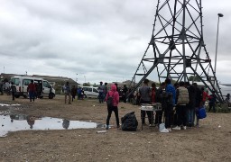 Un migrant a été tué d'un coup de couteau samedi soir à Calais.
