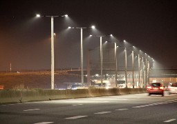 Les travaux d’éclairage se poursuivent sur l’A16 et la rocade portuaire de Calais