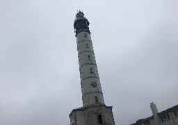 Grimpez en haut du phare de Calais
