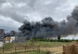 Rang-du-Fliers : un hangar de 2500 mètres carrés détruit par un incendie 