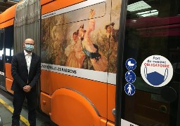 12 œuvres d'art s'affichent sur les bus de DK'bus !