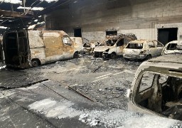 Grande-Synthe : un incendie détruit les ateliers municipaux !