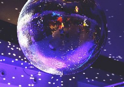 Fermeture des discothèques : la profession dénonce une stigmatisation