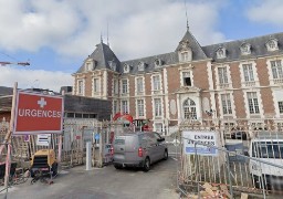 Abbeville: les trois mis en cause dans l'agression des soignants porteront un bracelet électronique