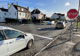 Etaples: la ville expérimente l'installation de « Stop » sur le boulevard Billiet