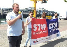 A Boulogne, les marins dénoncent la pêche à la senne danoise en Manche-Mer du Nord.