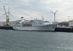 Un navire de croisière a accosté au port de Boulogne