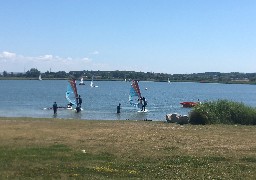 Les Escapades : amusez-vous en plein air à la base de voile Tom Souville à Sangatte