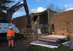 Coudekerque-Branche : l'ancienne piscine municipale va disparaître d'ici Noël.