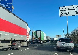 Perturbations de circulation sur l'A16 avec une opération escargot dans le Calaisis