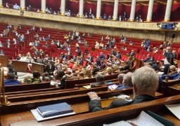 Le gouvernement fait passer la réforme des retraites avec le 49.3