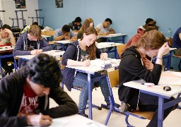De Dunkerque à Berck sur mer, 4307 élèves de terminale passent leurs épreuves de spécialité au Bac.