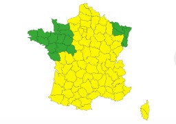 Alerte jaune aux orages dans les Hauts-de-France.