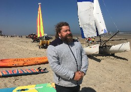A Dunkerque, les bases de voile accueillent le public tout l'été.