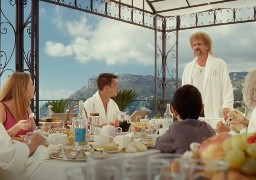 Les Tuche recherchent une maison à Dunkerque pour le printemps !