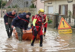 Inondations : 247 communes touchées, 94 axes routiers coupés