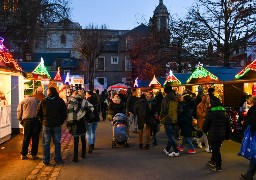 A Boulogne sur mer, la ville fortifiée se transforme en village de Noël ce week-end...