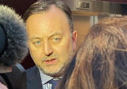 Inondations: les élus attendent des