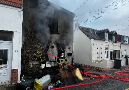 A Berck sur mer, une maison détruite dans un incendie. 