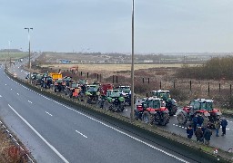Agriculteurs : Des barrages levés sur l'A16 mais pas partout ! 