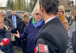 Inondations : Gabriel Attal confronté à l'impatience des habitants...