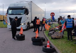 Nouvelle mobilisation des salariés à Auchan Calais et Saint-Martin-Boulogne 