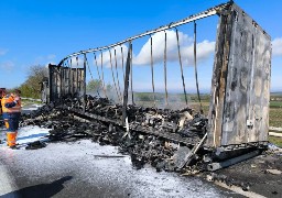 Camion en feu sur l'A16: aucun blessé mais beaucoup de perturbations