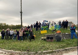 Dannes : des habitants manifestent contre la construction d'une station d'épuration trop près de leurs maisons !